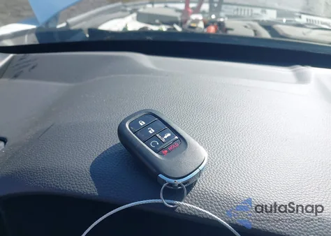 2025 Honda Accord Hybrid Sport from USA, damaged, VIN 1HGCY2F52SA053575